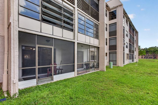10444 NW 30th Court 105, Sunrise, FL 33322