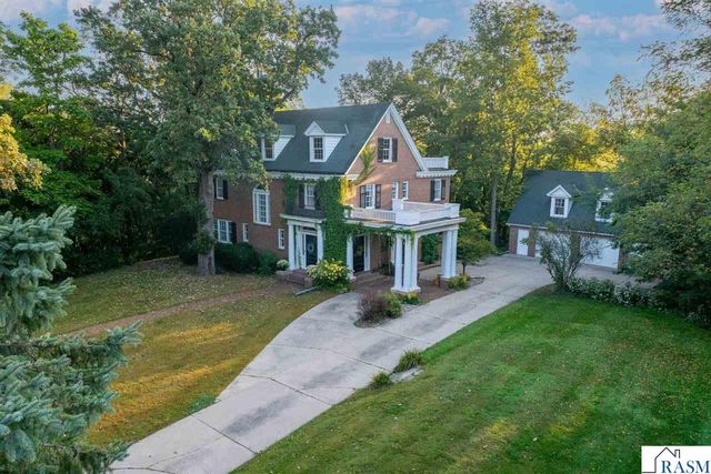 601 Baker Avenue, Mankato, MN 56001