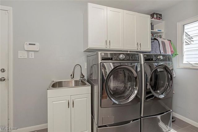 23910 Wimbledon Road, Shaker Heights, OH 44122