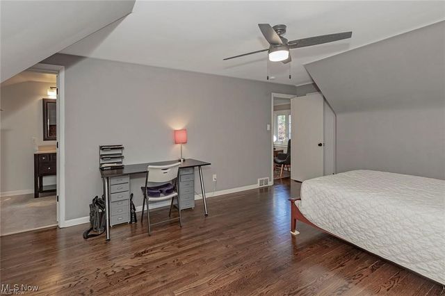 23910 Wimbledon Road, Shaker Heights, OH 44122