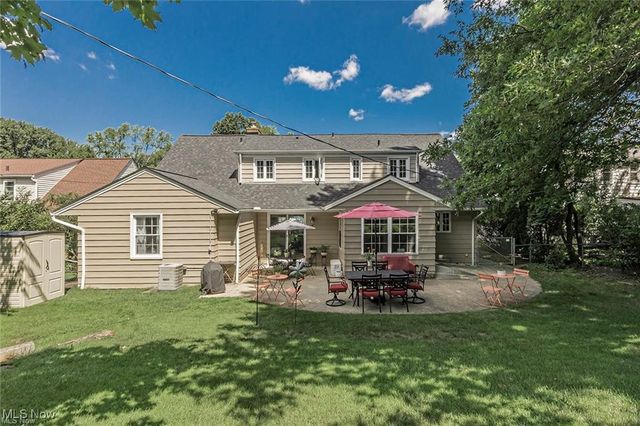 23910 Wimbledon Road, Shaker Heights, OH 44122