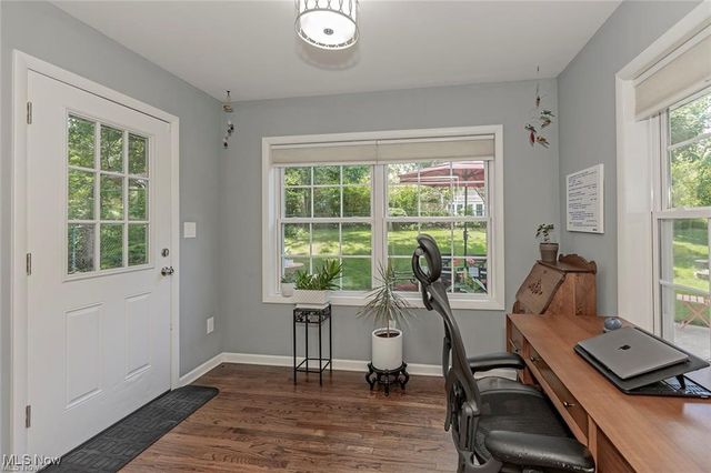 23910 Wimbledon Road, Shaker Heights, OH 44122