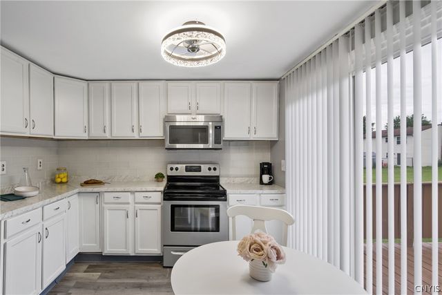 4750 New Hope North, Clay, NY 13090