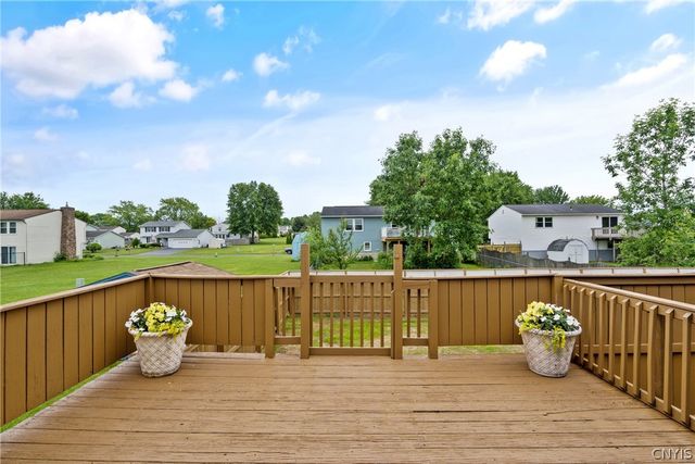 4750 New Hope North, Clay, NY 13090