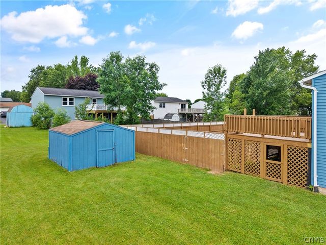 4750 New Hope North, Clay, NY 13090