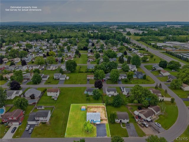 4750 New Hope North, Clay, NY 13090