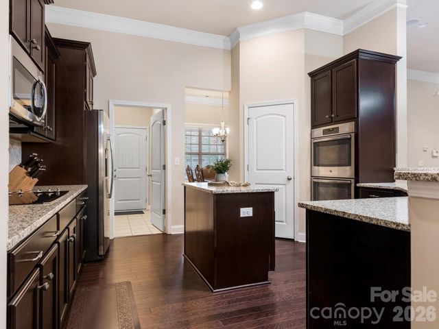 9305 River Walk Way, Charlotte, NC 28214