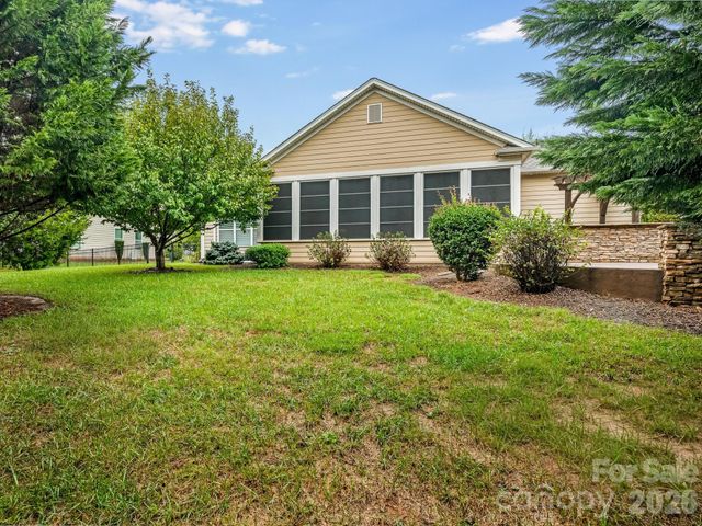 9305 River Walk Way, Charlotte, NC 28214