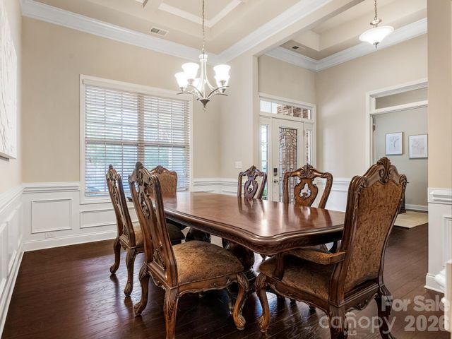 9305 River Walk Way, Charlotte, NC 28214
