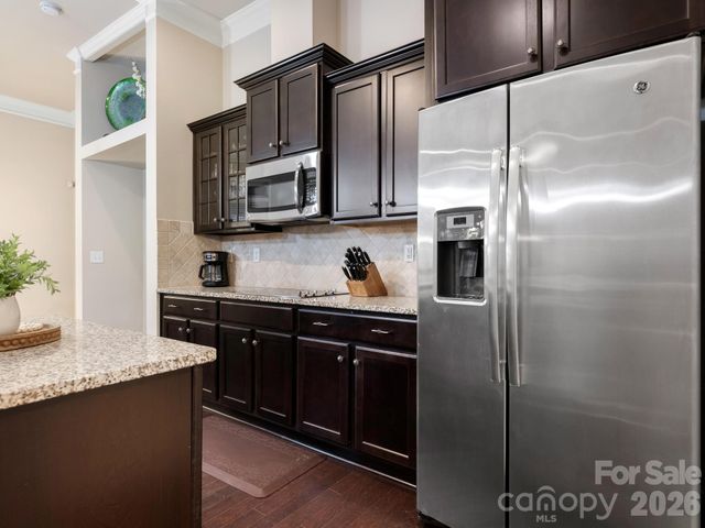 9305 River Walk Way, Charlotte, NC 28214