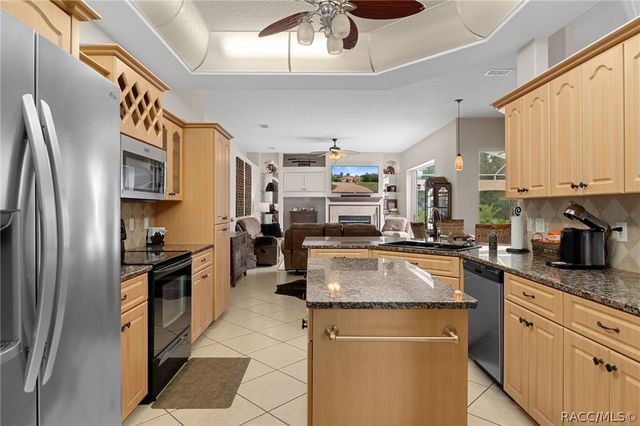 4525 W Alamo Drive, Beverly Hills, FL 34465