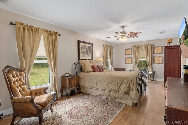 4525 W Alamo Drive, Beverly Hills, FL 34465