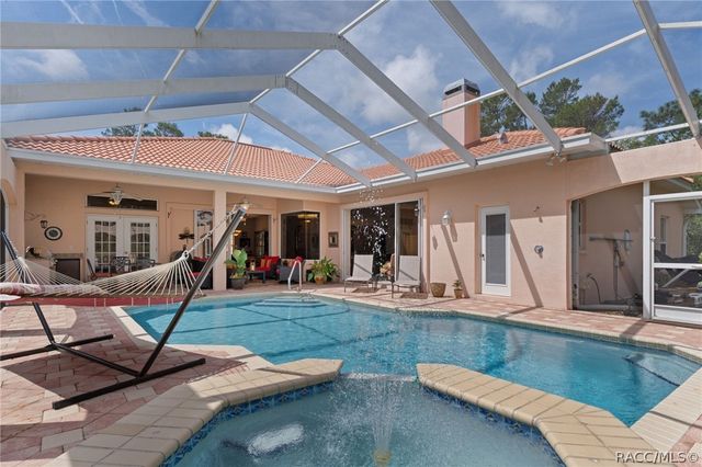 4525 W Alamo Drive, Beverly Hills, FL 34465