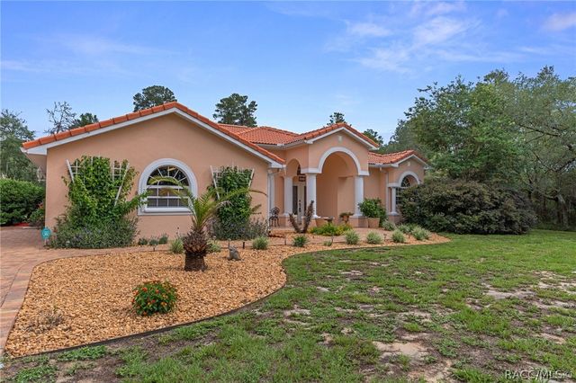 4525 W Alamo Drive, Beverly Hills, FL 34465