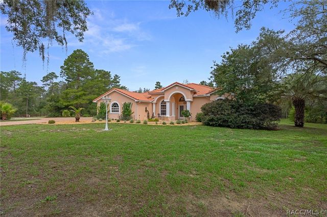 4525 W Alamo Drive, Beverly Hills, FL 34465