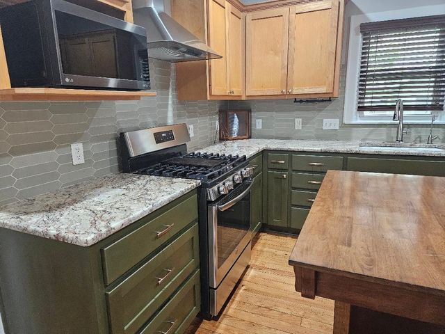 901 N Main ST, Elgin, TX 78621