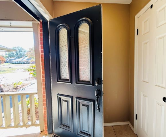 225 SE 35th Street, Paris, TX 75460