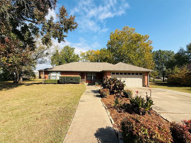 225 SE 35th Street, Paris, TX 75460