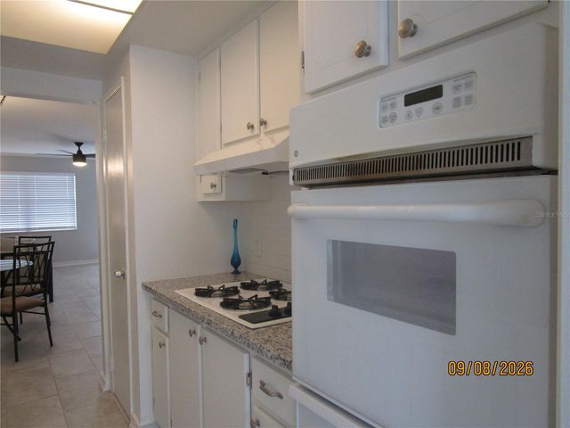 5945 21ST STREET N 5, St Petersburg, FL 33714