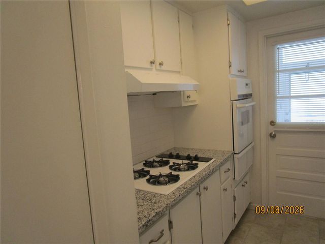 5945 21ST STREET N 5, St Petersburg, FL 33714