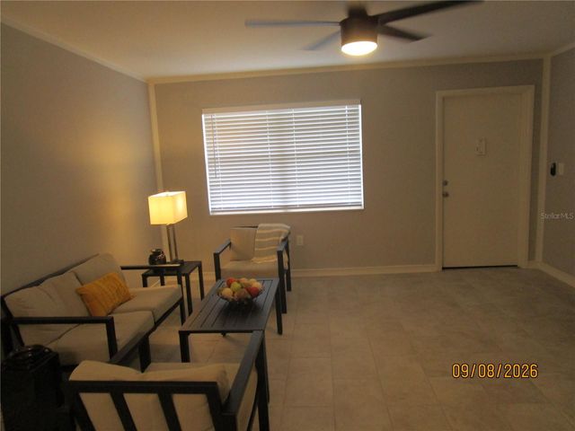 5945 21ST STREET N 5, St Petersburg, FL 33714
