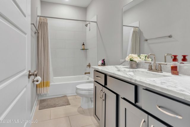 3938 Mcelroy Farms Drive, Olive Branch, MS 38654