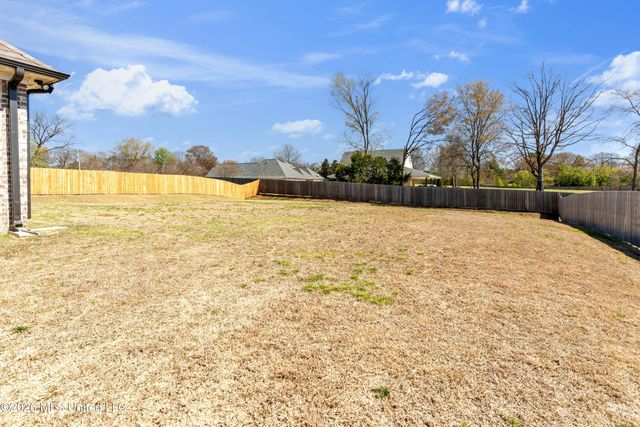 3938 Mcelroy Farms Drive, Olive Branch, MS 38654