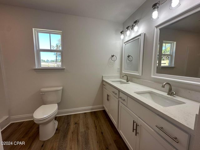 904 N Tracy Street, Bonifay, FL 32425