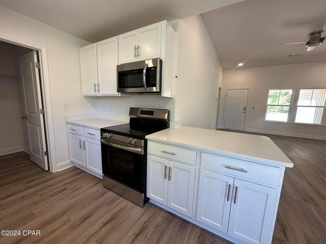 904 N Tracy Street, Bonifay, FL 32425