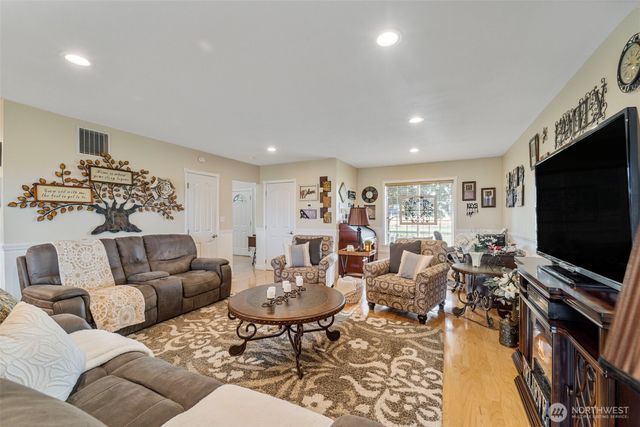 413 N Albro Road, Prosser, WA 99350