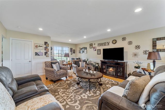 413 N Albro Road, Prosser, WA 99350