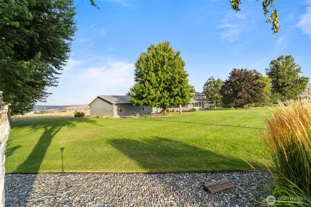 413 N Albro Road, Prosser, WA 99350