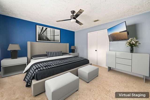 327 Brompton Court, Highlands, TX 77562