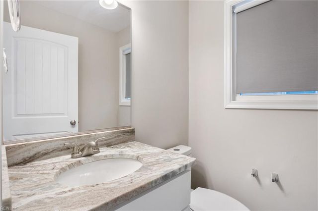 520 Harriett ST, Hampton, VA 23669