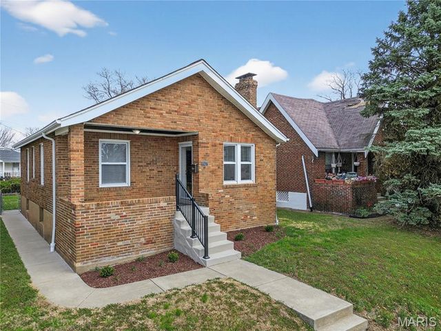 5927 W Park Avenue, St Louis, MO 63110