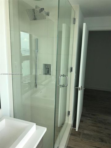 650 NE 32nd St 4908, Miami, FL 33137