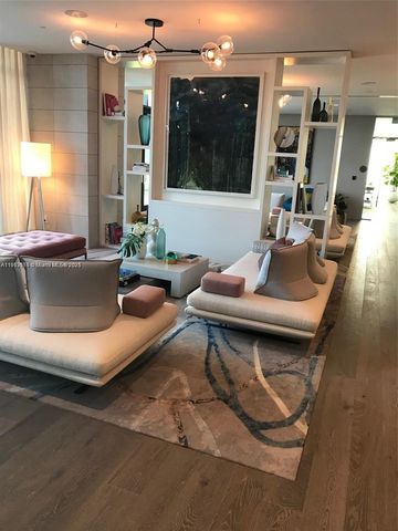 650 NE 32nd St 4908, Miami, FL 33137