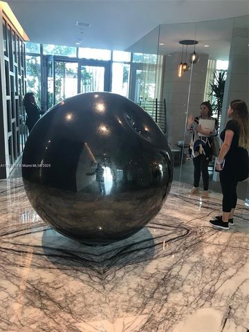 650 NE 32nd St 4908, Miami, FL 33137