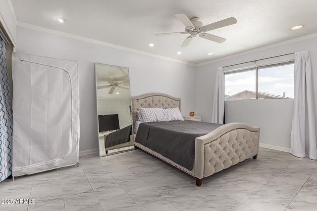 3455 W Gelding Drive, Phoenix, AZ 85053