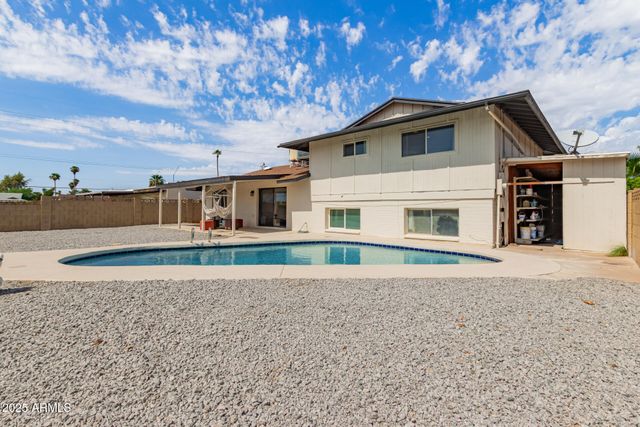 3455 W Gelding Drive, Phoenix, AZ 85053