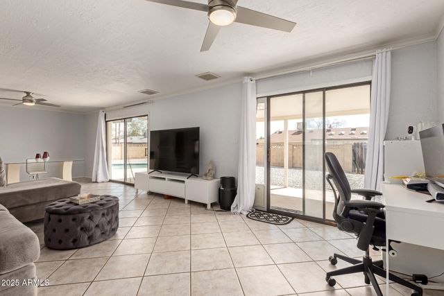 3455 W Gelding Drive, Phoenix, AZ 85053