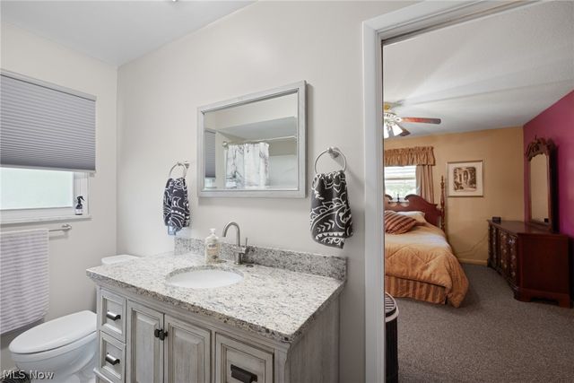 13967 Mohawk Trail, Middleburg Heights, OH 44130