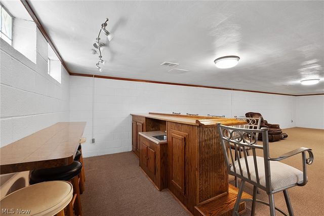 13967 Mohawk Trail, Middleburg Heights, OH 44130