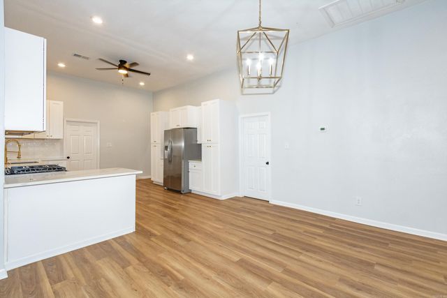 2604 S Spring Street, Little Rock, AR 72206
