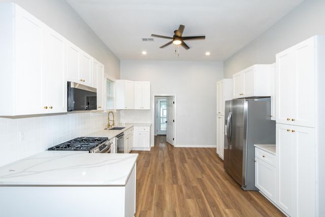 2604 S Spring Street, Little Rock, AR 72206