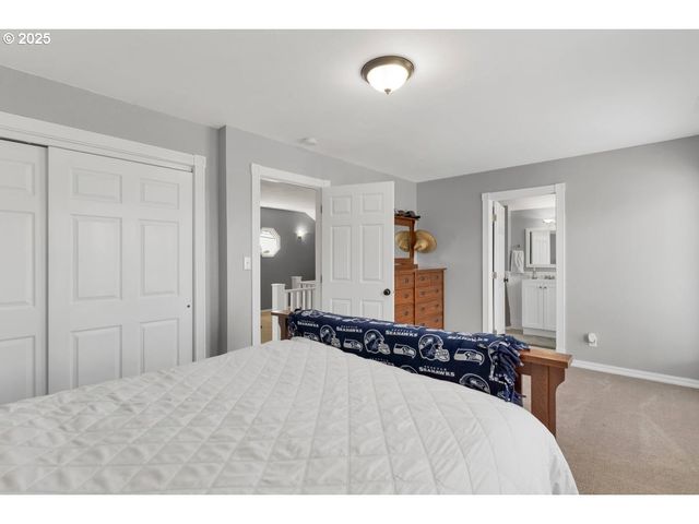 174 STEELHAMMER Rd, Silverton, OR 97381