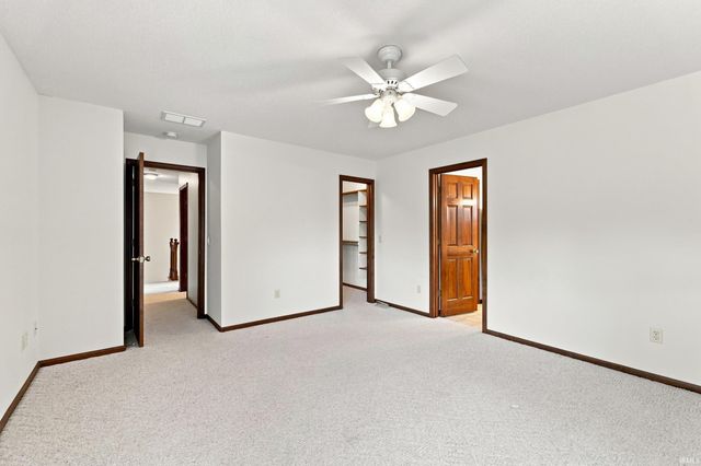 2127 Caravelle Drive, Fort Wayne, IN 46814