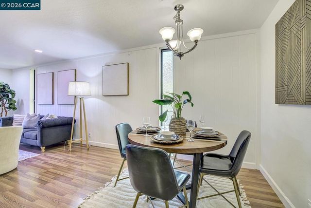 2650 Jones Rd 14, Walnut Creek, CA 94597