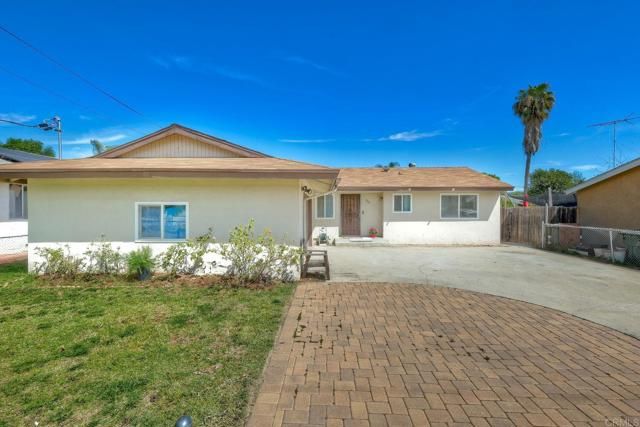 924 Daisy Street, Escondido, CA 92027