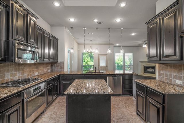 11116 Davis Mountain Road, Fort Worth, TX 76244